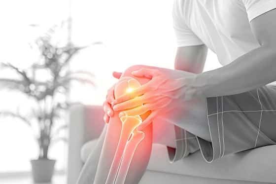 A man with joint pain in the knee